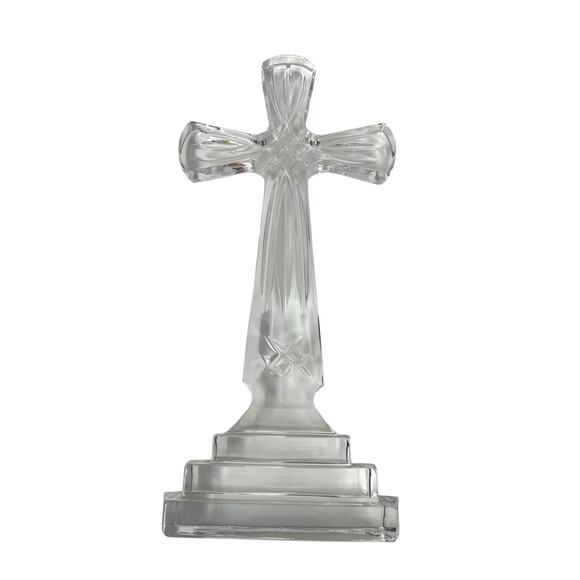 Towle 24% Lead Crystal Standing Cross 9" Tall Hand Cut Made in Poland CHIP - Picture 11 of 16